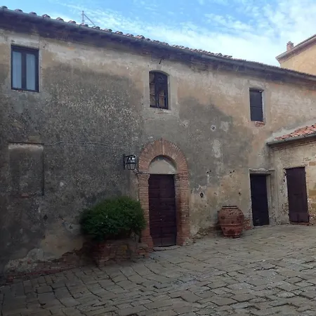 Borgo La Grancia * Montisi
